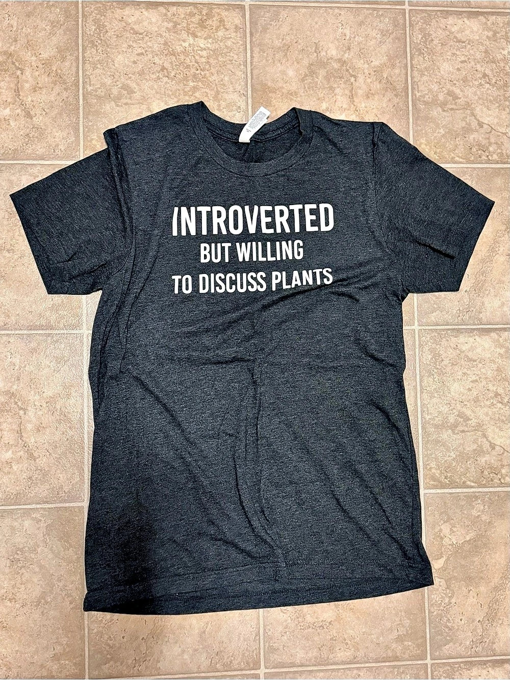 Introverted but love Plants Graphic Tee in Charcoal Gray Like New